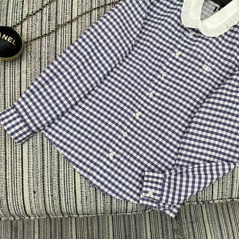 Ce1i*e outwears
